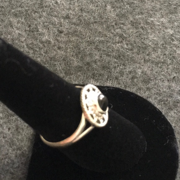 Onyx Ring - Picture 3 of 3